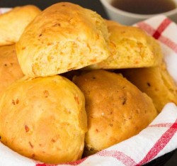 Finnish-Carrot-Bread-Rolls-MPICFeb2019.jpg