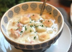 Clam-Chowder-feature-1.jpg