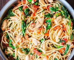 tomato-spinach-chicken-spaghetti-1a.jpg