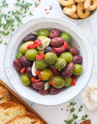 italian-spicy-olives_1.jpg