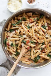 Chicken-Spinach-Skillet-Pasta-136.jpg