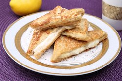 grilled-apple-and-swiss-cheese-sandwich_10491.jpg