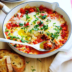 caprese-skillet-eggs-su-x.jpg