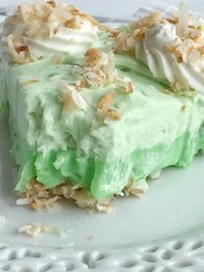 coconut-pistachio-cream-pie-2.jpg