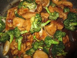 Chicken-and-Broccoli-Stir-Fry-FB00.jpg