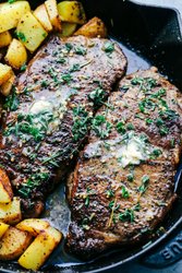 skillet_garlic_butter_herb_steak3-1-of-1.jpg