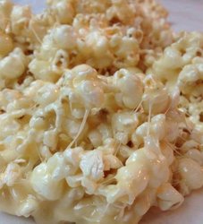 Marshmallow-Caramel-Popcorn.jpg