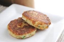 colcannon cakes.JPG