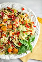 Summer-Pasta-Salad-with-farmers-market-veggies.jpg