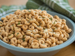 Garlic-Hot-Buttered-Cheerios-Horizontal-7.jpg