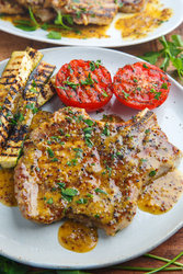 HoneyMustardGrilledPorkChops8009778.jpg