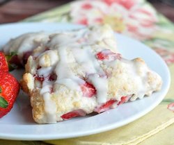 Strawberry-Shortcake-Scones-overlay-blog.jpg