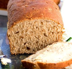 editedSunflowerOatWheatBread002-1.jpg