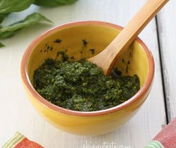 skinny-basil-pesto-550x754.jpg