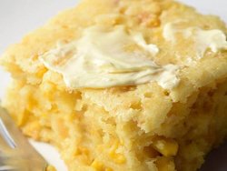 Easy-Creamy-Cornbread-Casserole-overlay-blog.jpg