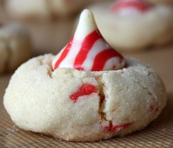 Candy-Cane-Kiss-Cookies-1.jpg