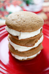 gingerbread-whoopie-pies-5-683x1024.jpg