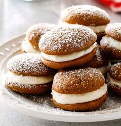 Gingerbread-Whoopie-Pies-8.jpg