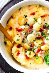 New-England-Clam-Chowder-2.jpg