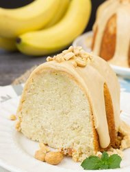 Peanut-Butter-Glazed-Banana-Pound-Cake-4w.jpg