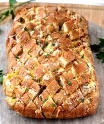 Bacon-Ranch-Pepper-Jack-Pull-Apart-Bread8-1.jpg