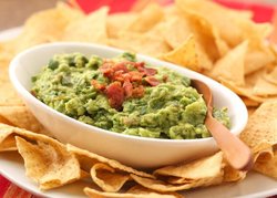 guacamolewithgarlicandbacon2.jpg