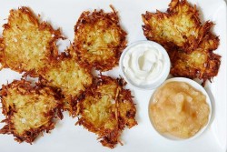 Crispy_Potato_Latkes_Recipe.jpg