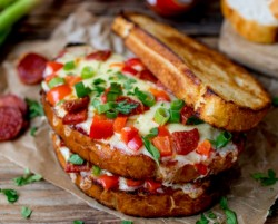 pepperoni-pizza-grilled-cheese-4.jpg