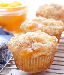 peachcobblermuffins1.jpg