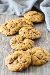 chocolate-chip-coffee-cookies.jpg