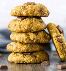 pumpkin-oatmeal-chocolate-chip-cookies-2.jpg