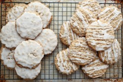 iced-oatmeal-cookies-5-1024x683.jpg