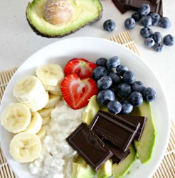 cottage-cheese-power-bowl-lunch.jpg