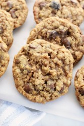 Oatmeal-cookies-with-chocolate-chips-1.jpg