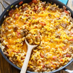 sausage-mac-and-cheese-8.jpg