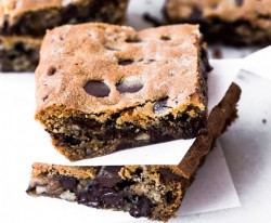 pecan-dark-chocolate-blondies-8509672-July-10-2019.jpg