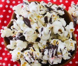 Peppermint-Popcorn-Bark-Images.jpg