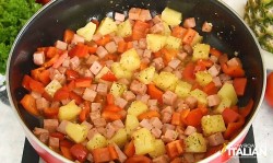One-Pot-Hawaiian-Pasta4-WIDE.jpg