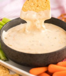 Cheesy-White-Queso-Dip.jpg