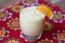 pineapple-orange-banana-smoothie-3-1024x683.jpg