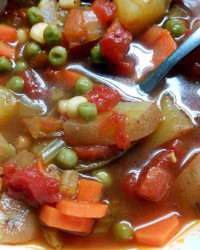 Homemade-Fresh-Vegetable-Soup-3.jpg
