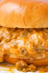 cheesysloppyjoes-15-of-15-min.jpg