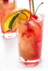 Hurricane-Cocktail-Recipe-a-classic-rum-punch.jpg