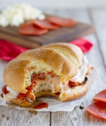 Pizza-Topped-Grilled-Chicken-Sandwich-Taste-and-Tell-4.jpg