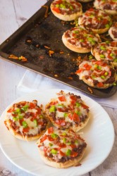 pizzaburgerenglishmuffins-7-min.jpg