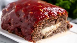 Mozzarella-Stuffed-Meatloaf-2-1.jpg